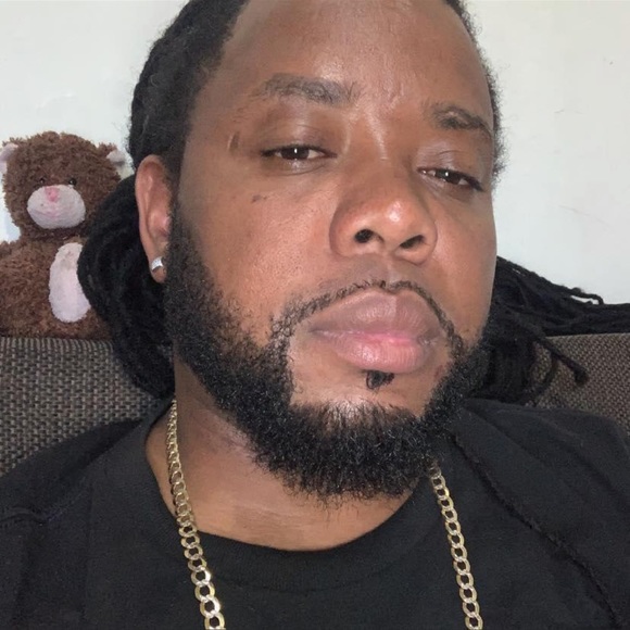 Profile Picture of Chester Sebastien (@chess715) on Poshmark