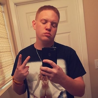 Profile Picture of William Ketterer (@WildBill1996) on Twitter