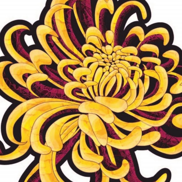 Profile Picture of Kelsey Simon (@nimoon21) on Poshmark