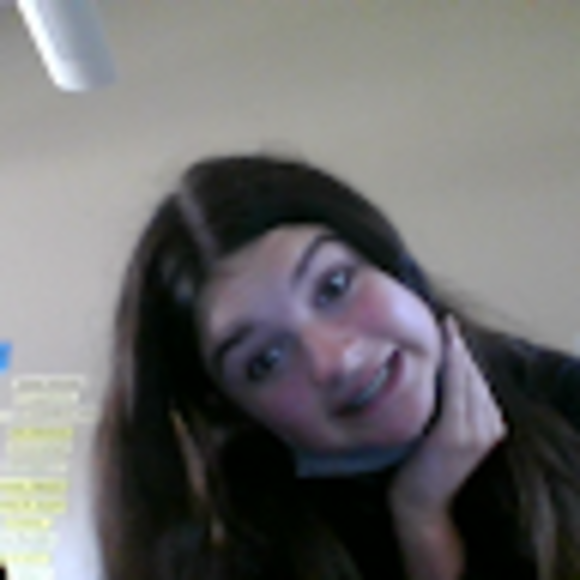 Profile Picture of Isabelle Hamilton (@isabellehami822) on Poshmark