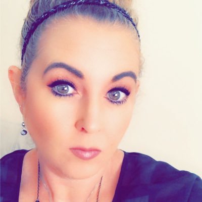 Profile Picture of Michelle Wright (@akaMickeyT) on Twitter