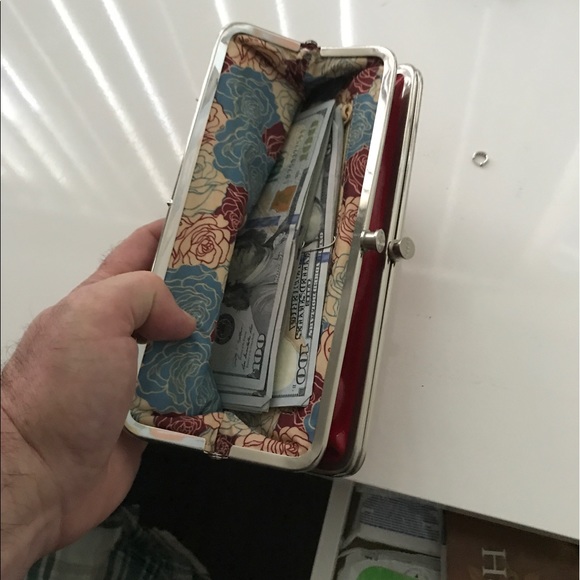 Profile Picture of Roman Romanov (@romaroman) on Poshmark