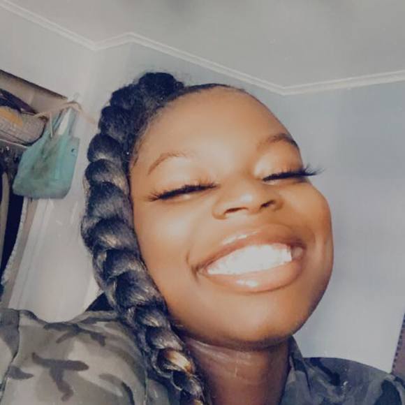 Profile Picture of Princëss Gäbbiëë (@princessgabss) on Poshmark