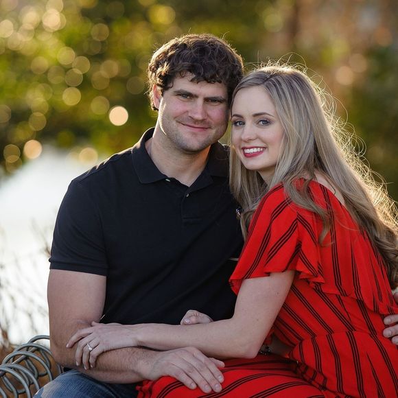 Profile Picture of Olivia Whitehurst (@oliviajane08) on Poshmark