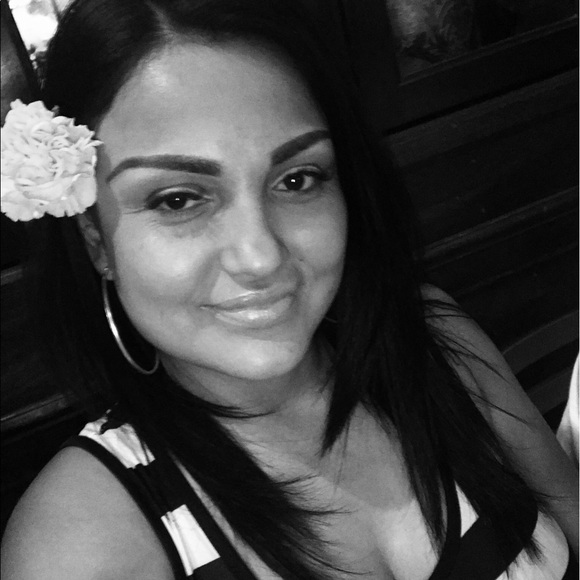 Profile Picture of Adriana Cano (@beti1982) on Poshmark