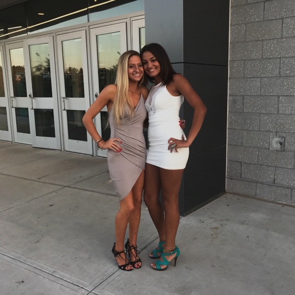 Profile Picture of Aaliyah Watson (@aaliyahwatson44) on Poshmark