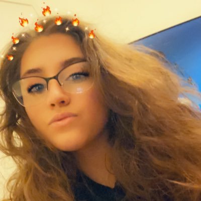 Profile Picture of Rosa Stewart (@shortkidstewart) on Twitter