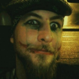 Profile Picture of Nate Moore (@helpmyfaceisonfire) on Myspace