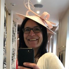 Profile Picture of anneschiess (@anneschiess) on Tiktok