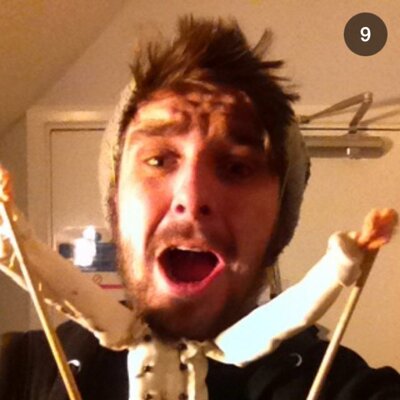Profile Picture of Alex Putt (@AlexJames__) on Twitter