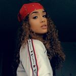 Profile Picture of Iris 🌺 (@iris_simmons_) on Instagram