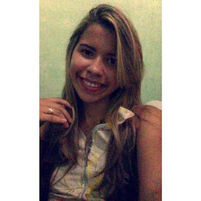 Profile Picture of Maria Eduarda (@MariaDudaLeh) on Twitter