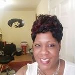 Profile Picture of Kimberly Meyers (@kimberlyharood) on Instagram
