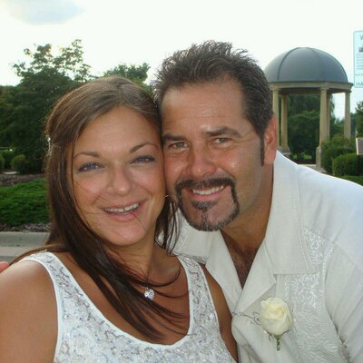Profile Picture of Kim Wrobel (@Kwrobel66Kim) on Twitter