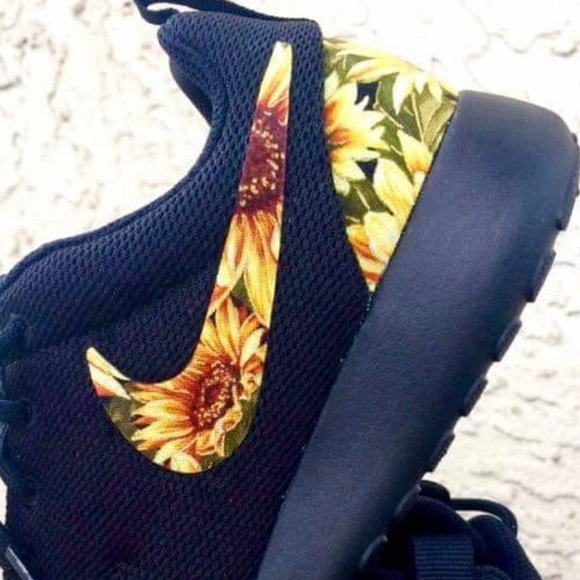 Profile Picture of Shelby Cochems (@cokumz) on Poshmark