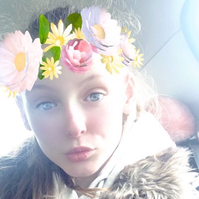 Profile Picture of Leah Watt (@LeahWatt6) on Twitter