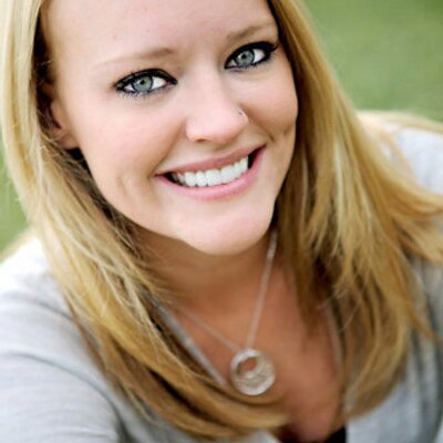 Profile Picture of Deidre Piccione (@DeiDeJay) on Twitter