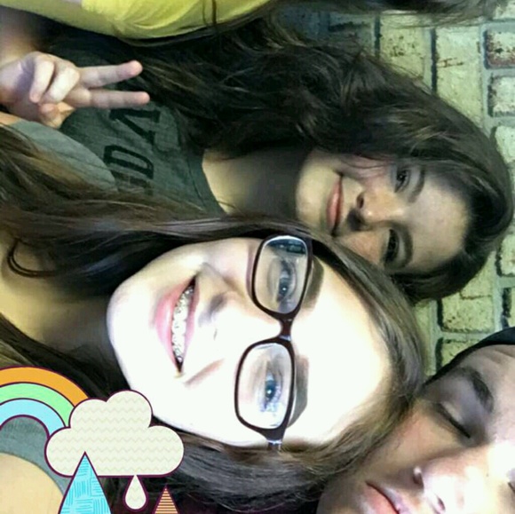 Profile Picture of Michayla Rugh (@michyxoxo) on Poshmark