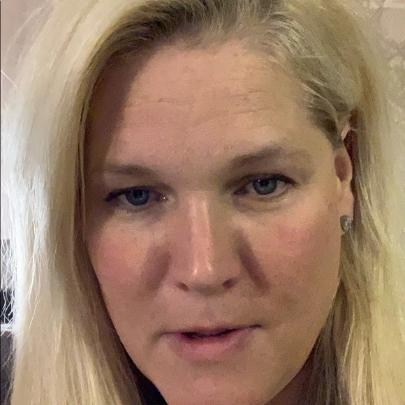 Profile Picture of Margaret Lourie (@mslourie1) on Poshmark