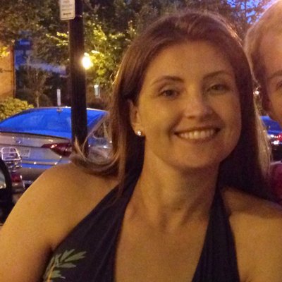 Profile Picture of :-) (@lea_diamond) on Twitter