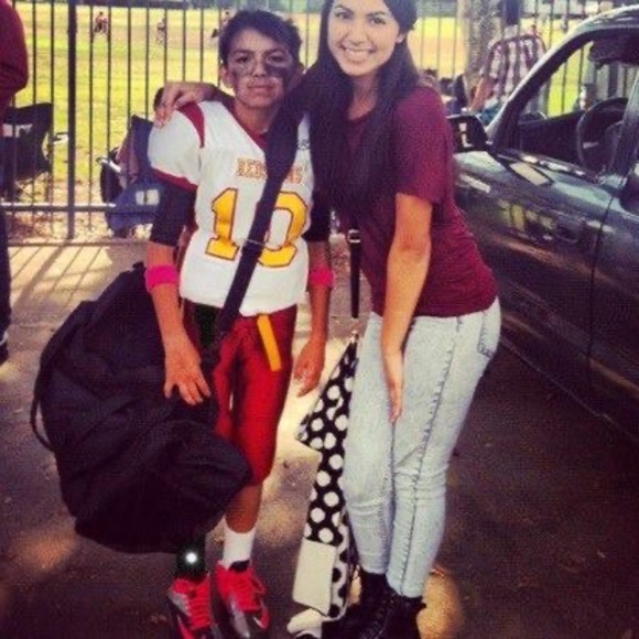 Profile Picture of Matthew Cortez (@matthewcorte891) on Poshmark