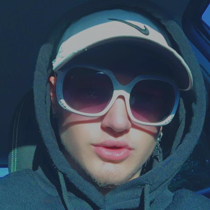 Profile Picture of Alex Ritter (@alexritter28) on Tiktok
