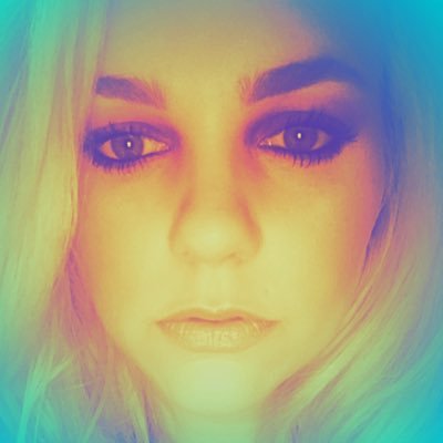 Profile Photo of Rachael Foss (@rayWRITESLOVE) on Twitter