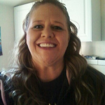 Profile Picture of Karen Anne Stites (@whitewolfkas44) on Twitter