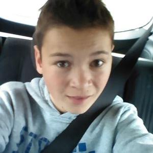 Profile Picture of Tom Royer (@@69039601ca6444c) on Twitter