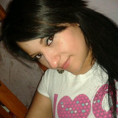 Profile Picture of Yesenia Parga (@yezziparga) on Twitter