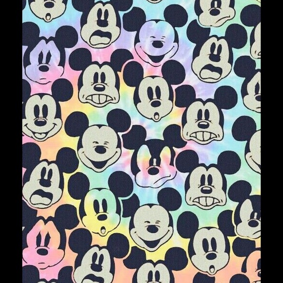 Profile Picture of Brian Duenas (@mr_food_amore) on Poshmark