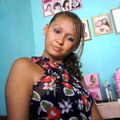 Profile Picture of Carol Lara (@carollara8) on Twitter