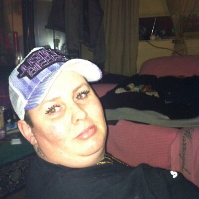 Profile Picture of Simone Grogan (@GroganSimone) on Twitter