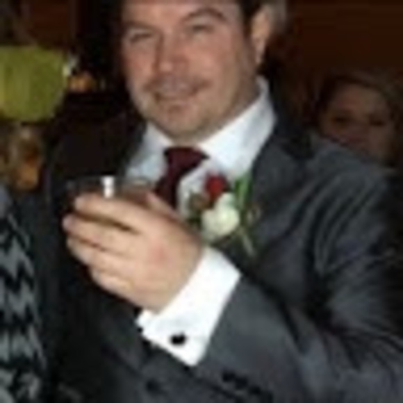 Profile Picture of Thomas Ferguson (@t1225) on Poshmark