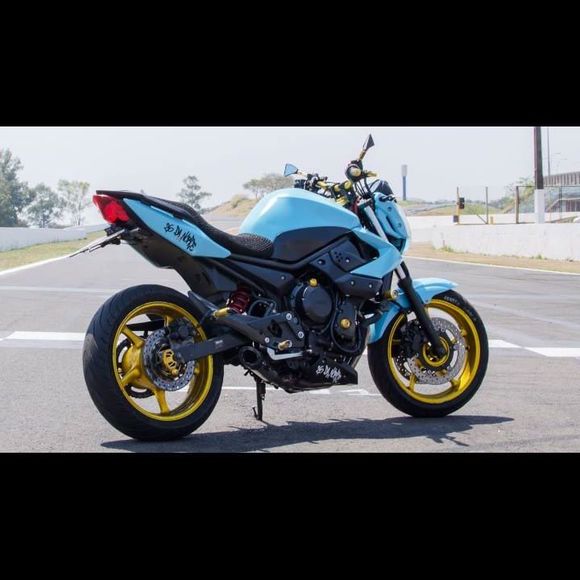 Profile Picture of Fabio Souza (@fabio639) on Poshmark