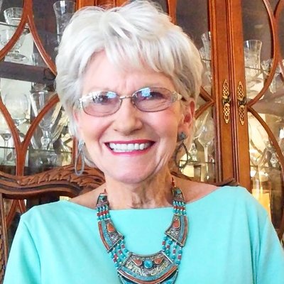 Profile Picture of Linda Carroll (@alninetynine) on Twitter