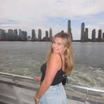 Julia Guitard - Facebook Profile Picture of Julia Guitard (@amelia.bennet.98284) on Facebook