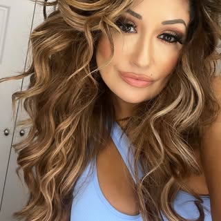 Profile Picture of Anna Cantu (@anna_cantu) on Instagram