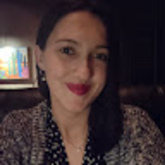 Profile Picture of Rose Moore-best (@rosemb2) on Poshmark