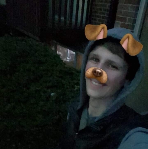Profile Picture of Noah Straughn (@noahstraughn) on Poshmark