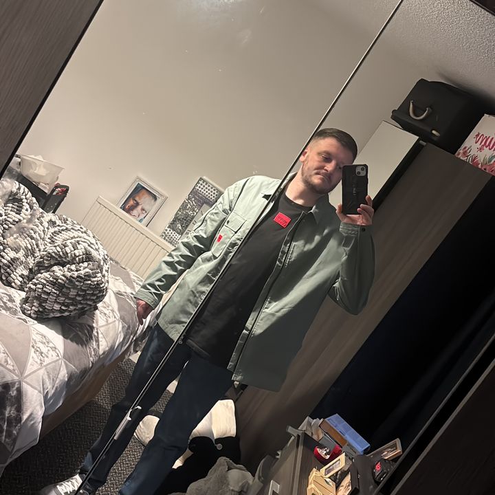 Profile Picture of David Evans (@trios_dadgamin) on Tiktok