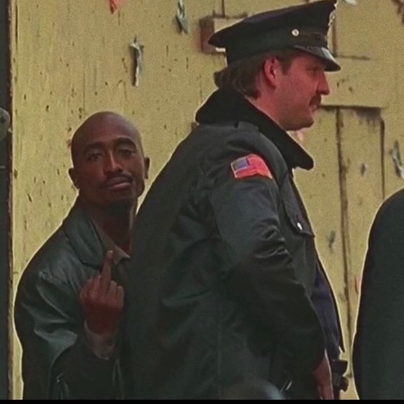 Profile Picture of Travis Mckinster (@zap173) on Poshmark