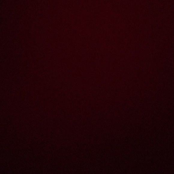 Profile Picture of Amy Shinners (@jdjcksdv) on Poshmark