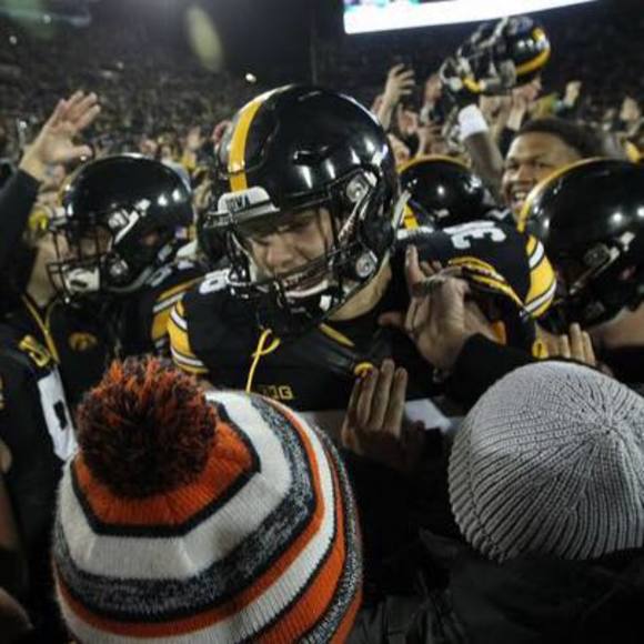 Profile Picture of Tj Hockenson (@theehock8) on Poshmark