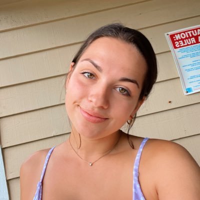 Profile Picture of Haley Peck (@haleyp44) on Twitter