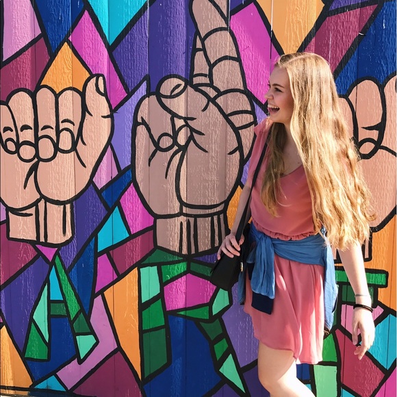 Profile Picture of Savannah Kotkin (@sbkotkin2017) on Poshmark