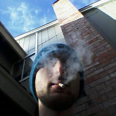 Profile Picture of Nicholas Guess (@CyanVendor) on Twitter