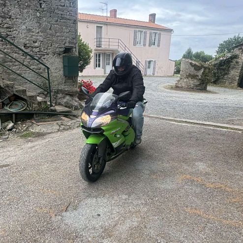 Profile Picture of Jim Champion170 (@lemotardinconnu) on Tiktok