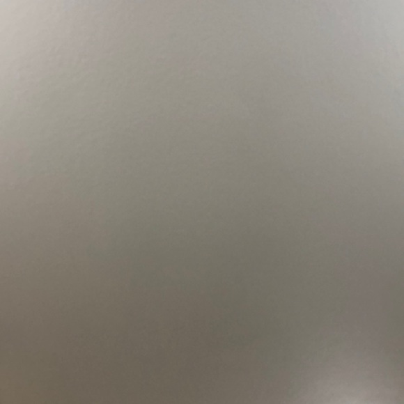 Profile Picture of Oyu-erdene Naranbulag (@onaranbulag) on Poshmark