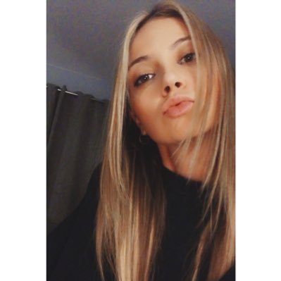 Profile Picture of Jess Bellino (@JayBellll) on Twitter